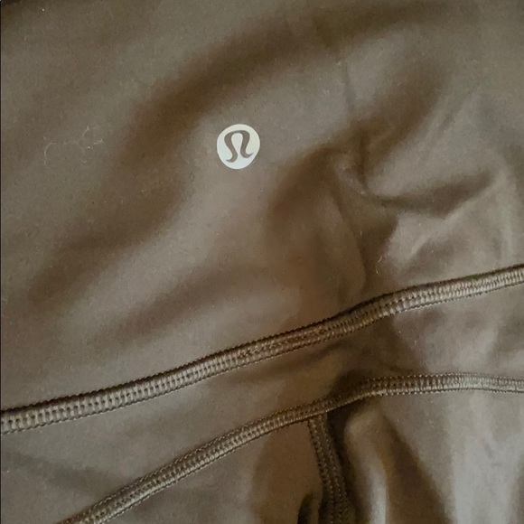 lululemon in movement 7/8 leggings - Picture 5 of 5
